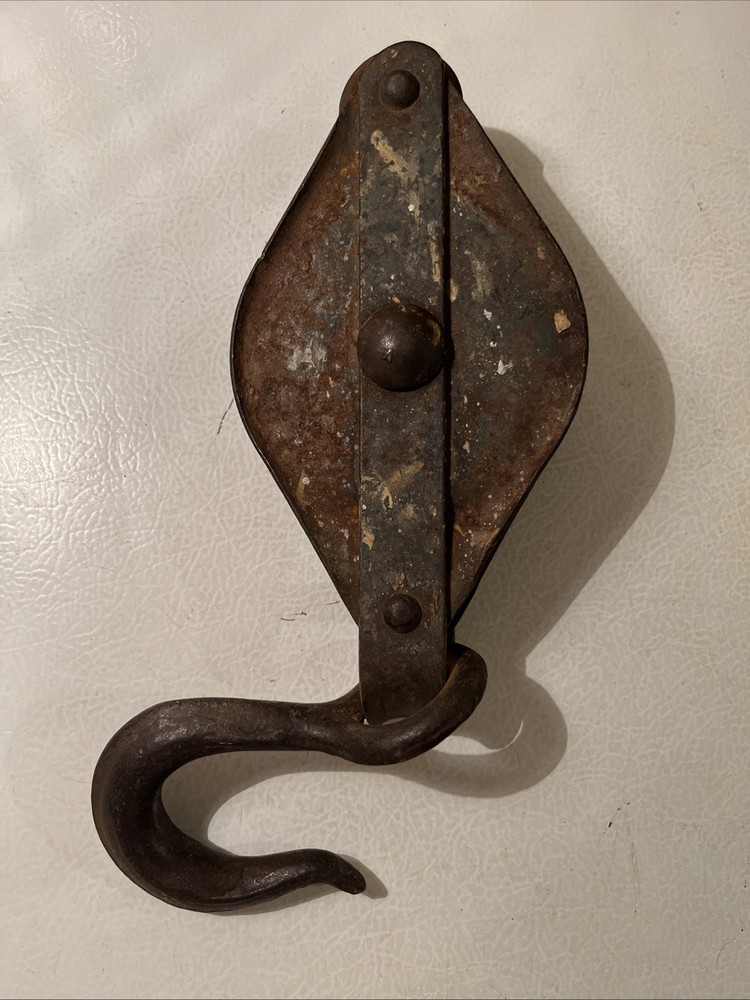 Small Vintage Cast Iron Pully Hoist With Hook
