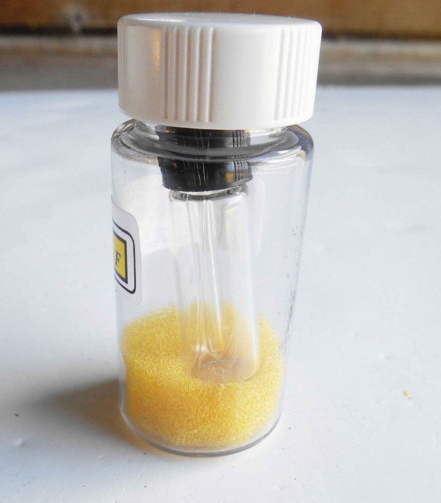 Fluorine  F  Collectable Element sample  