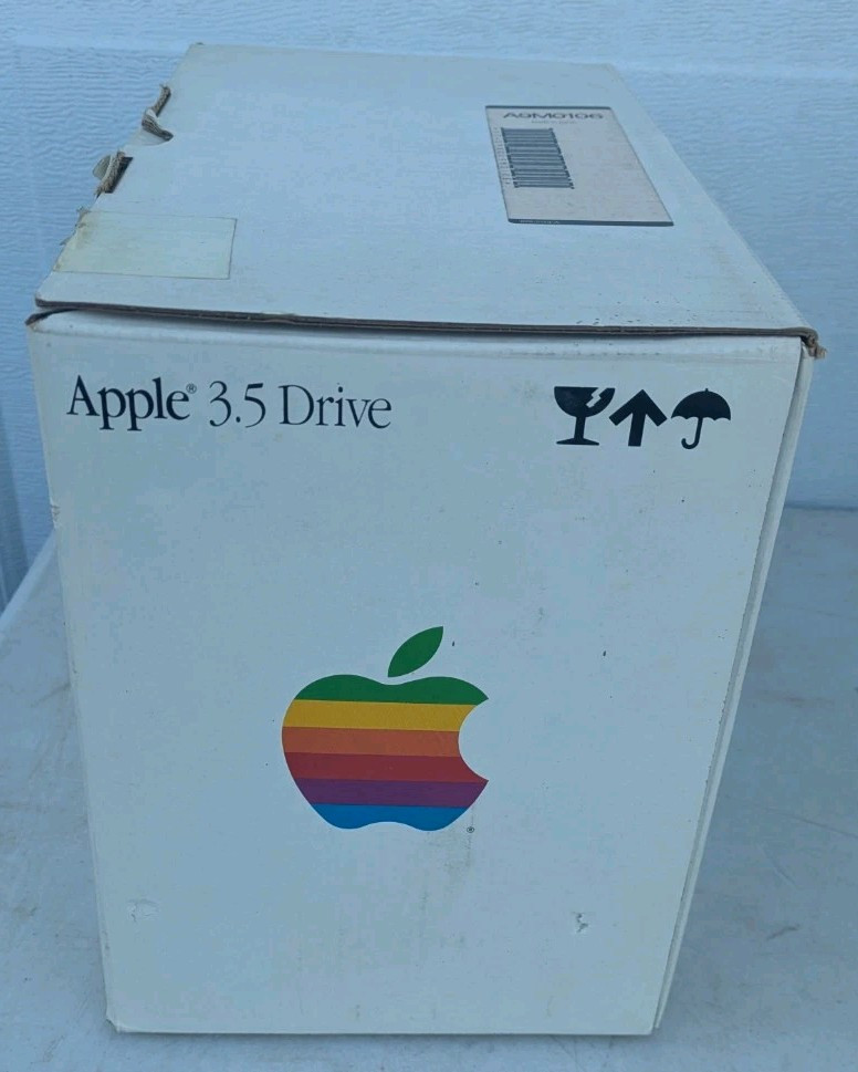 1988 Apple 3.5 Drive With Original Box