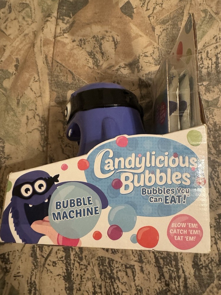 Candylicious Bubbles Bubble Machine + Solution, Grape Cherry, New, No Batteries