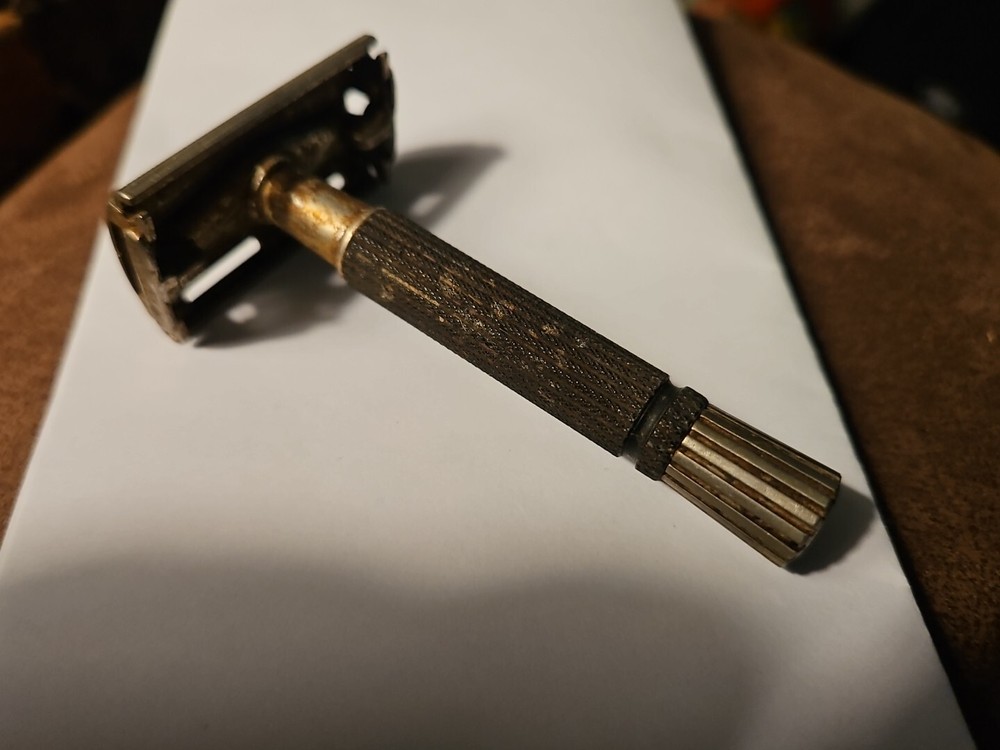 Vintage Collectible Razor Double Edge