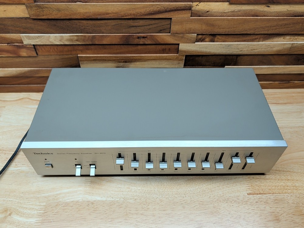 Technics SH-8010 Stereo Frequency Equalizer EQ HiFi Stereo - Cleaned & Tested