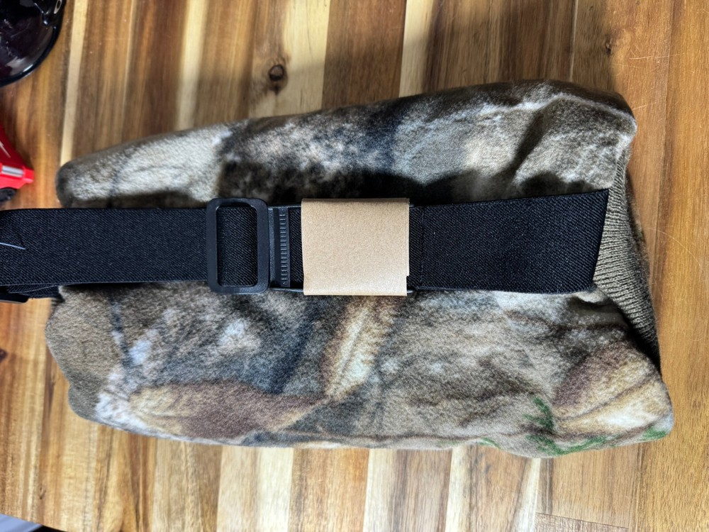 Manzella Hunt Camo Muff