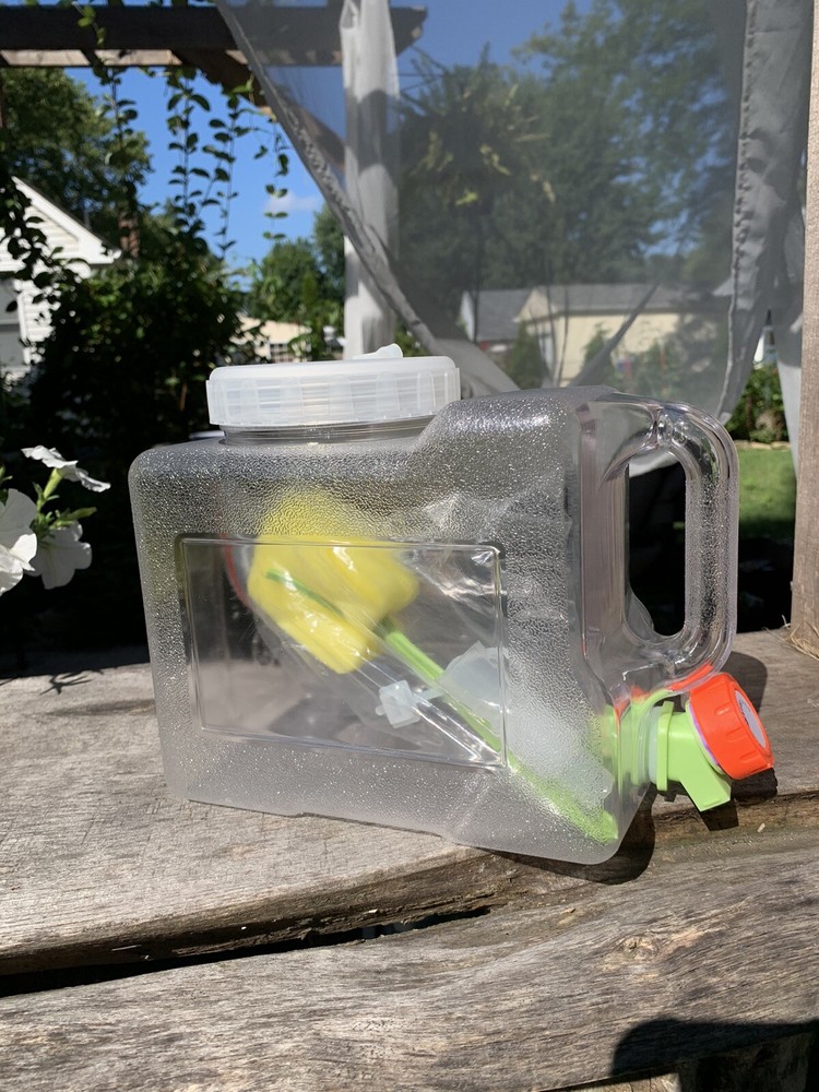 3 Liter Portable Water Storage Container with Handle
