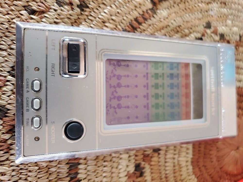 Game & Watch Spitball Sparky