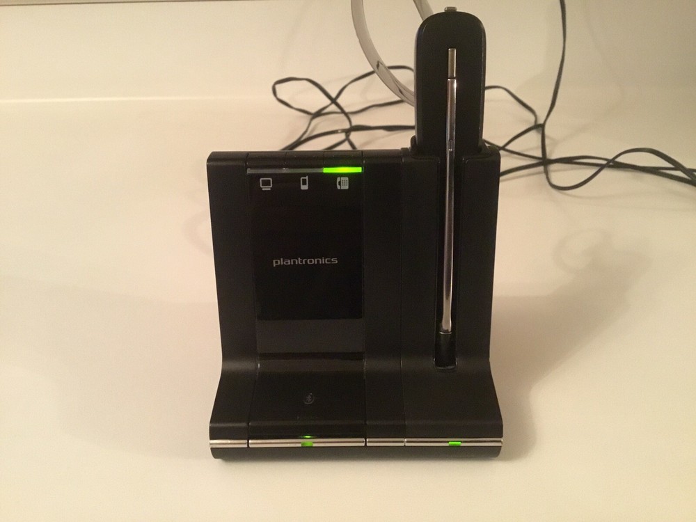 Plantronics W02 USB DECT 6.0 Wireless Bluetooth Headset