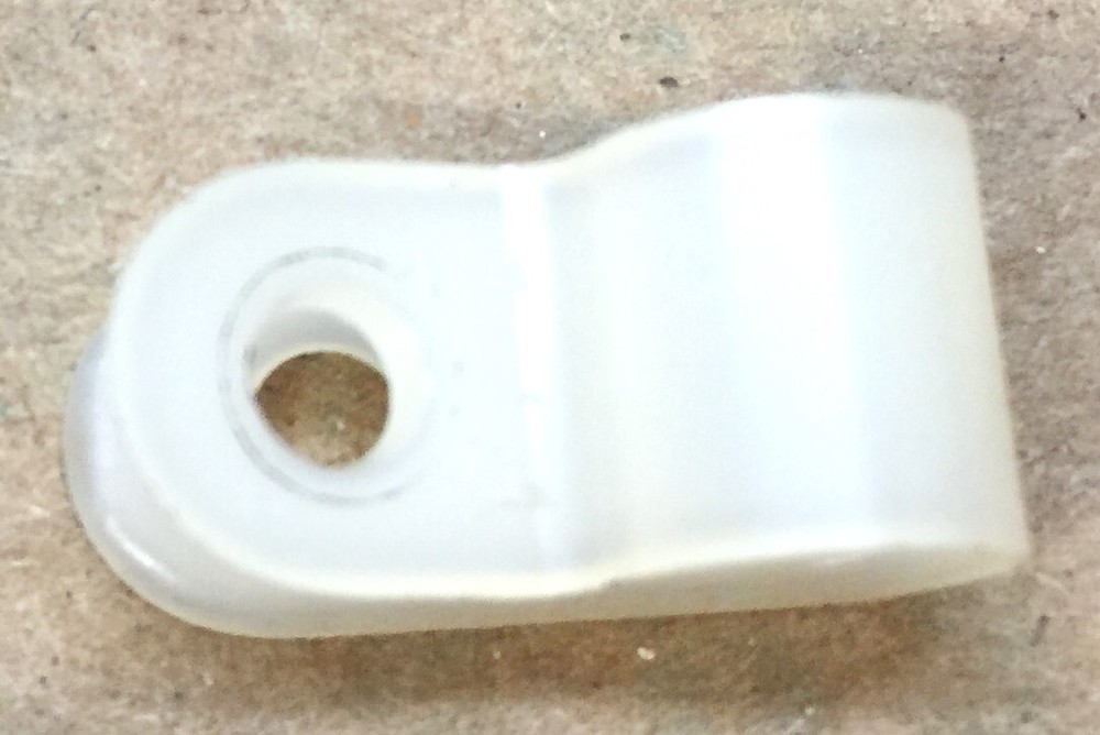 Keystone Plastic Cable Clamp Pack 7624 (1000pcs) NOS