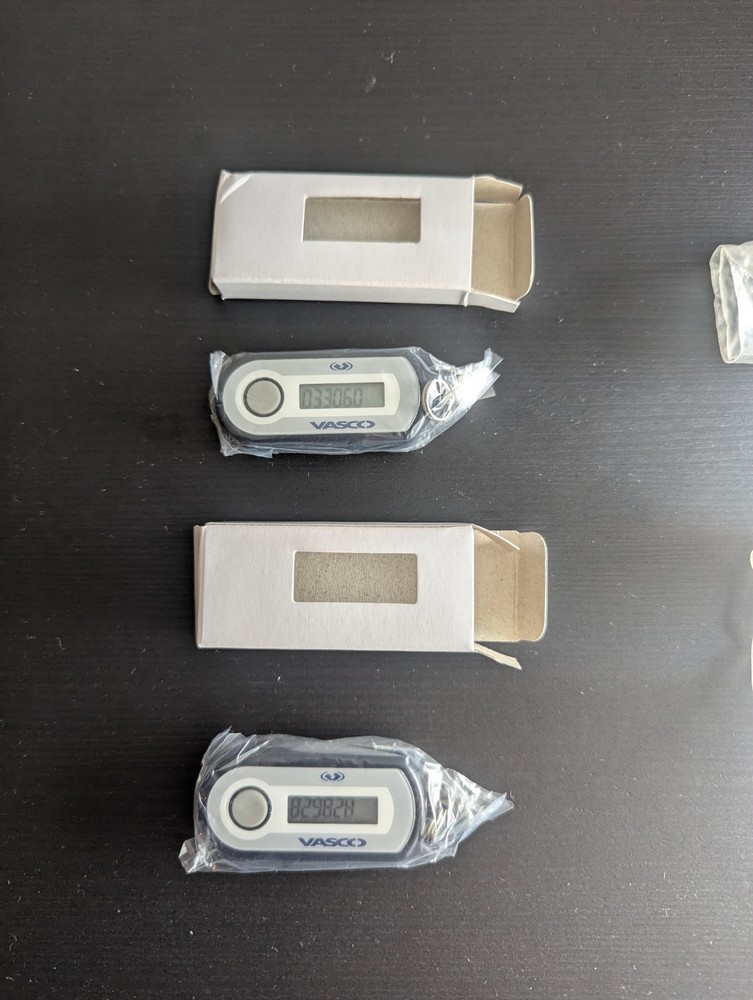2 x VASCO  Digopass Go 6 Authenticator Tokens.