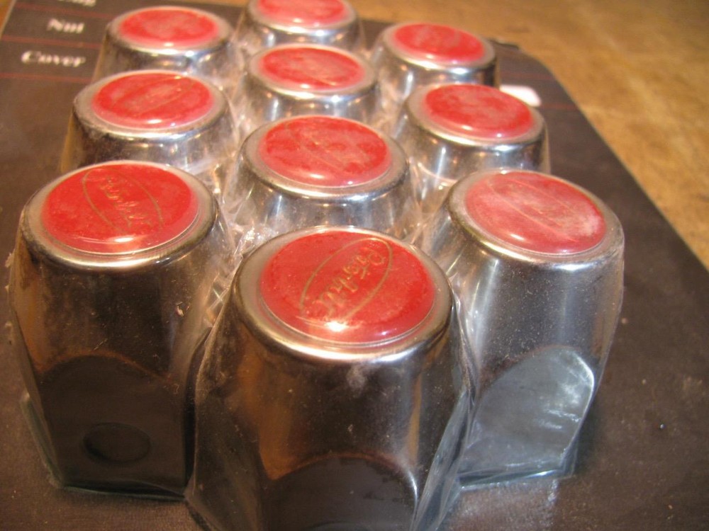 10 Mirrex GMX1109PB Peterbilt Lug Nut Covers