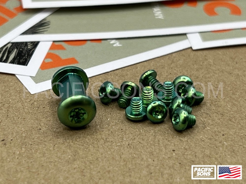 Benchmade Bugout 535 Titanium Screws/Hardware Kit - Green