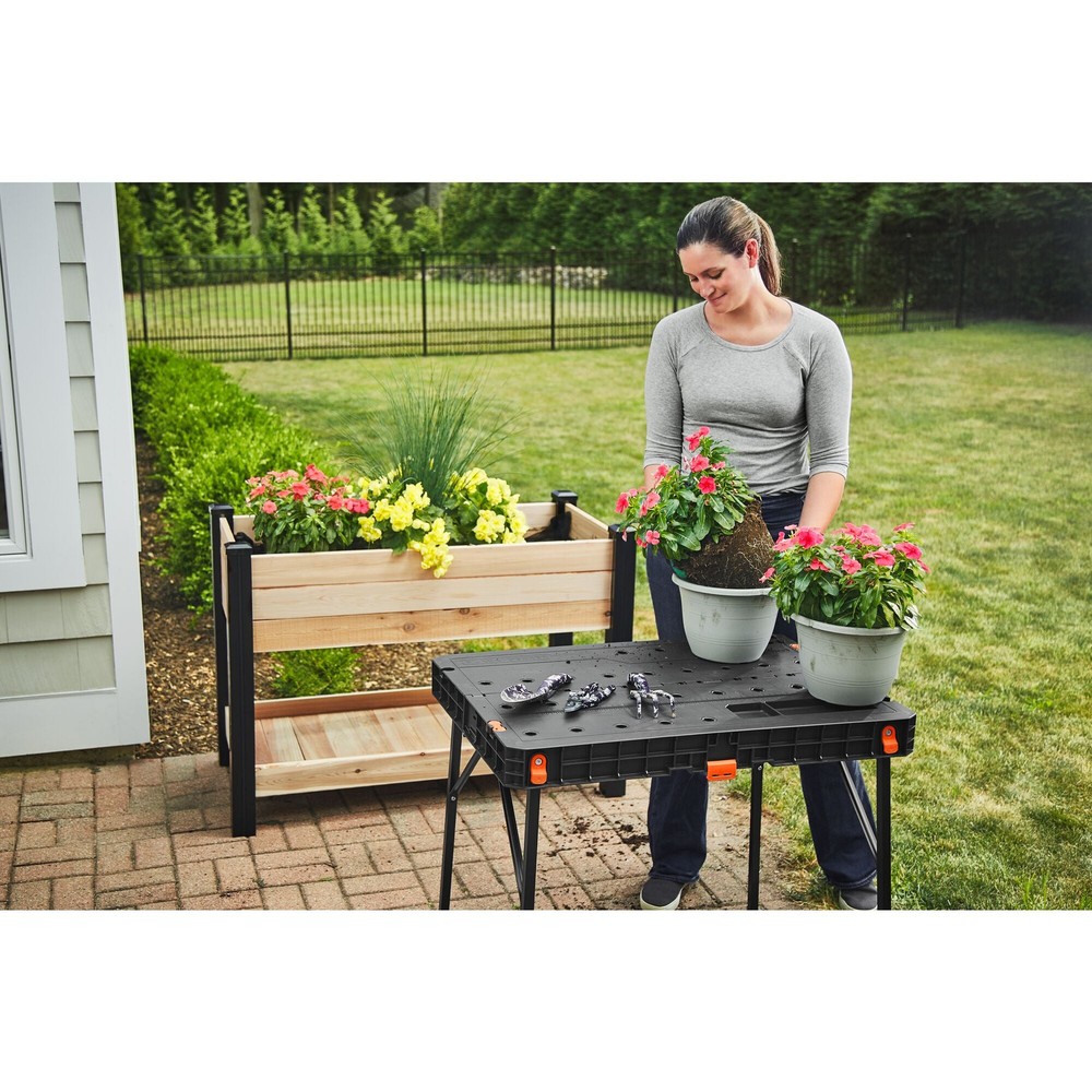 BLACK+DECKER Foldable Workbench - BDST11552