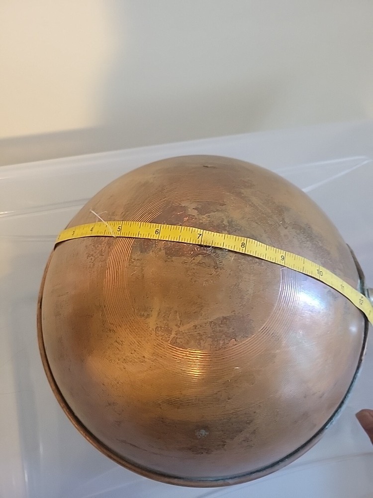 Vintage copper Bowl Wood Handle Hanging 2 Quart