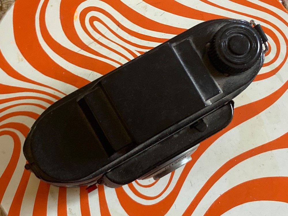 Vintage AGFA ANSCO Clipper 645 Point & Shoot Camera, Shutter Works