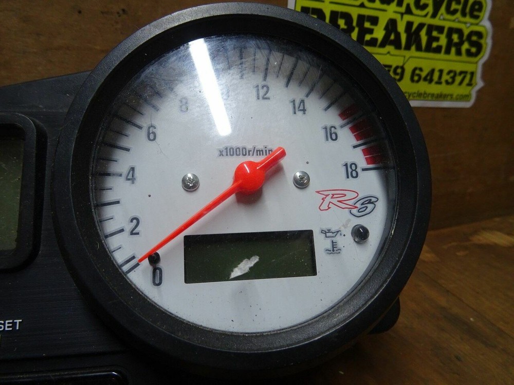 2000 Yamaha R6 Clocks