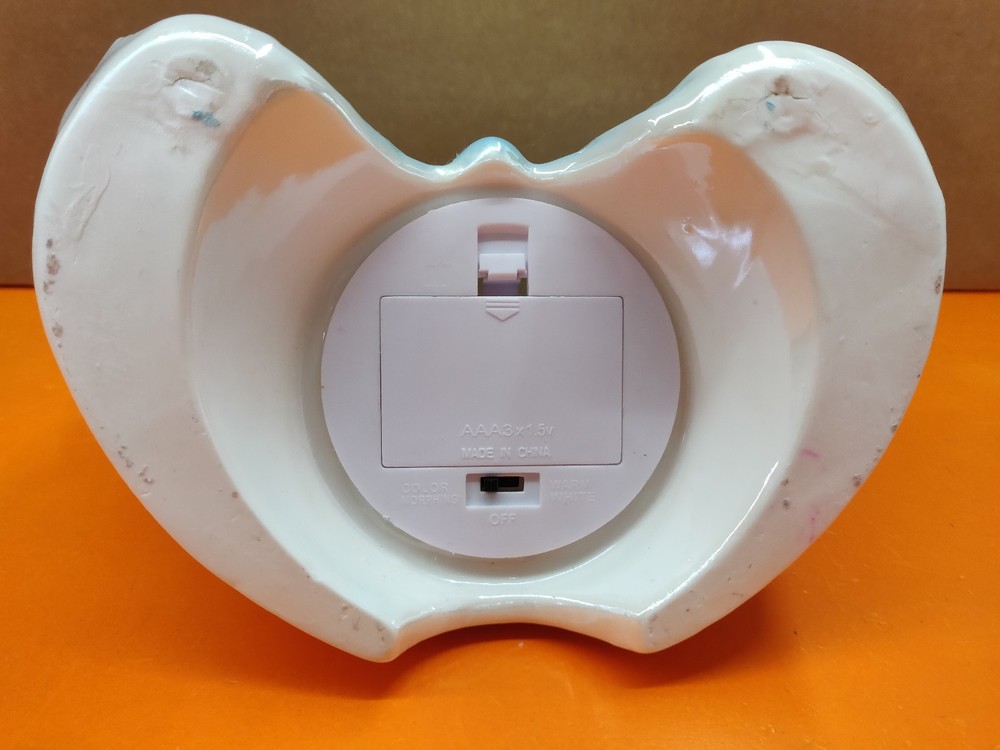⭐️⭐️⭐️⭐️⭐️ Pearlescent Ceramic Lighted Butterfly Desk Night Light Decor