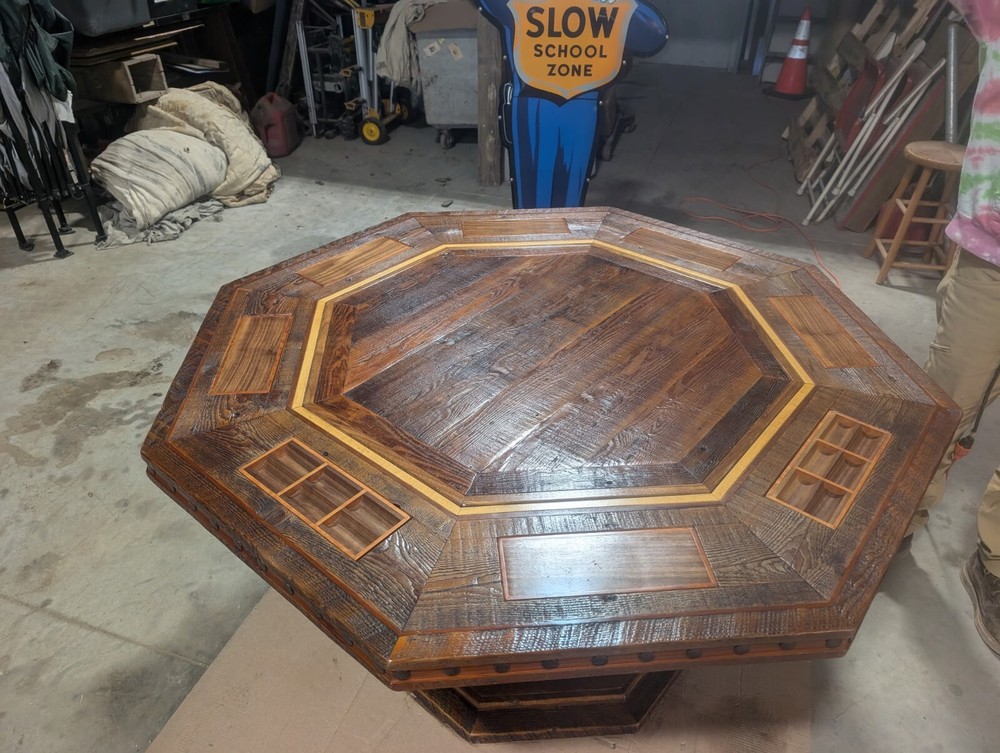 Ghostwood Octagon Poker Table