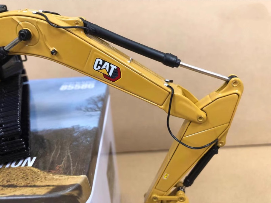 1:50 DM CAT336 Hydraulic Intelligent Excavator Construct Machine Diecast Model