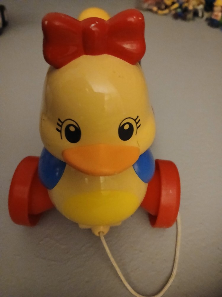 Toddler Pull Toy, Mother  and two babies, with string