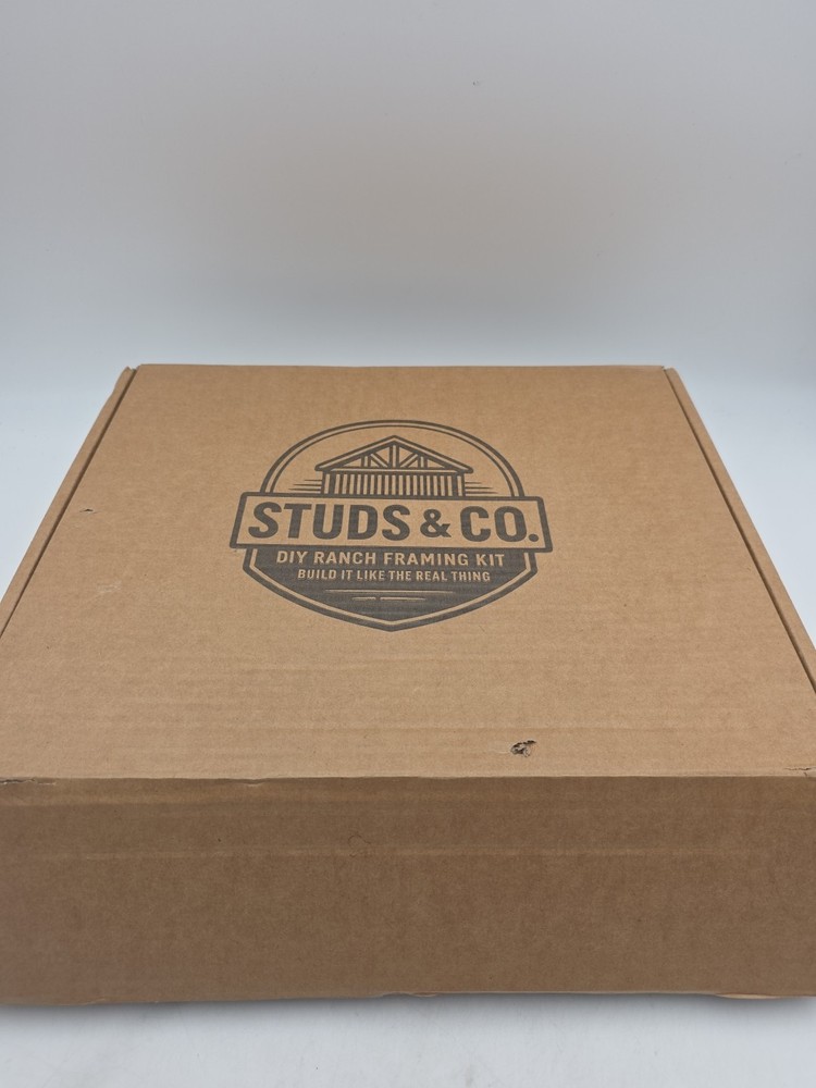 Studs & Co DIY Ranch Framing Kit 1:16