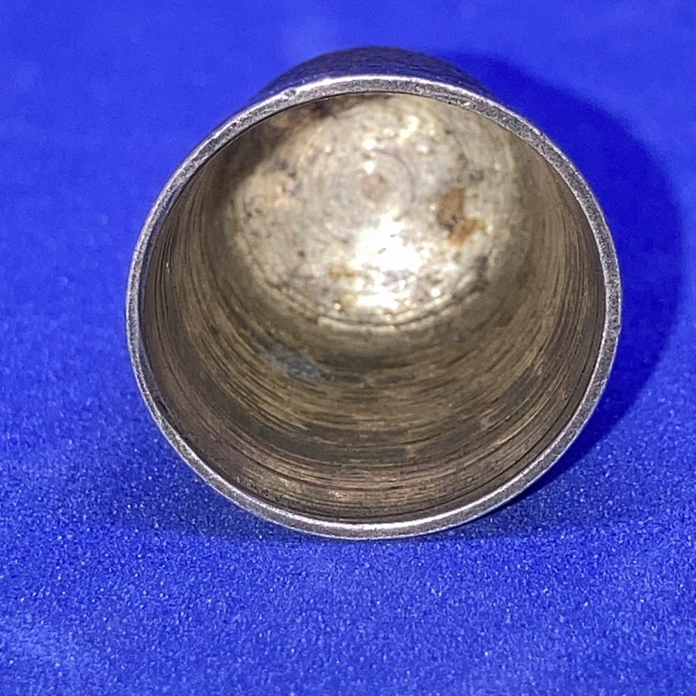 Solid Silver Hallmarked Thimble By Henry Griffiths & Son (3250)