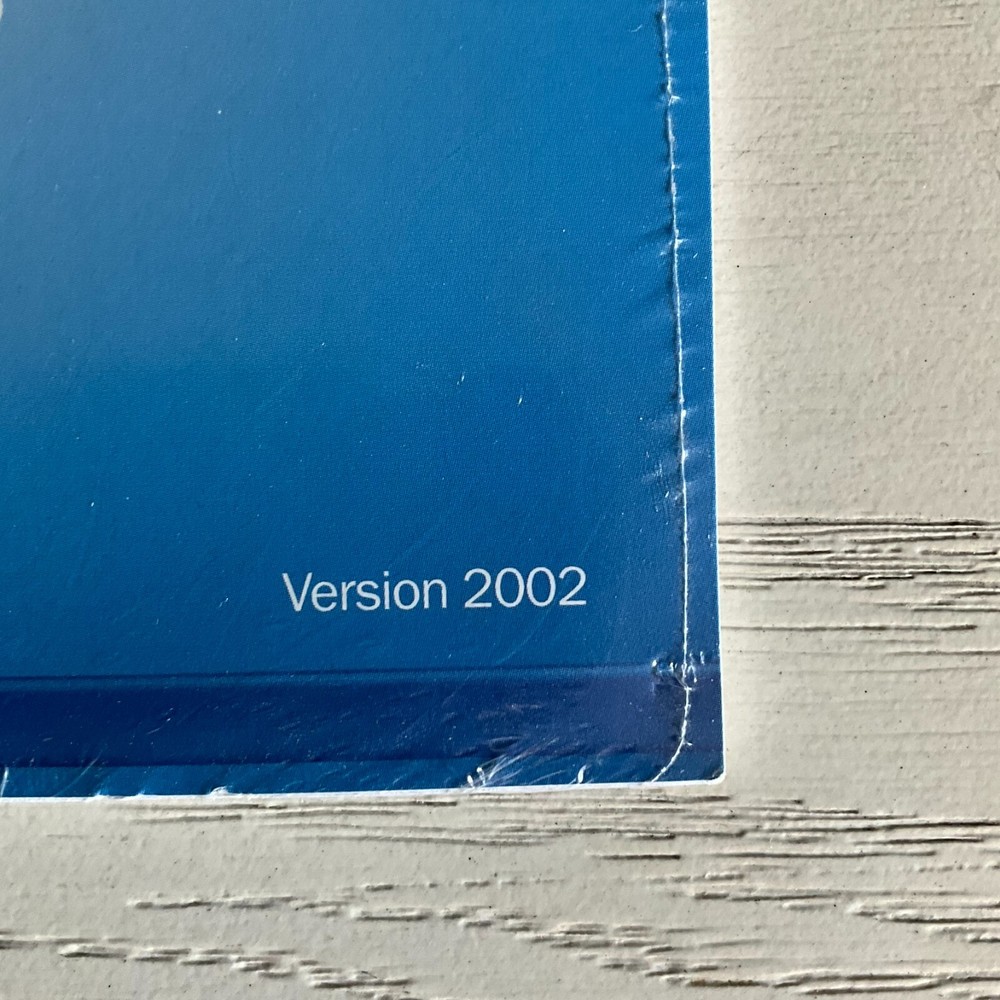 Microsoft Windows XP Professional - Complete Operating System (MS Win Pro) 2002