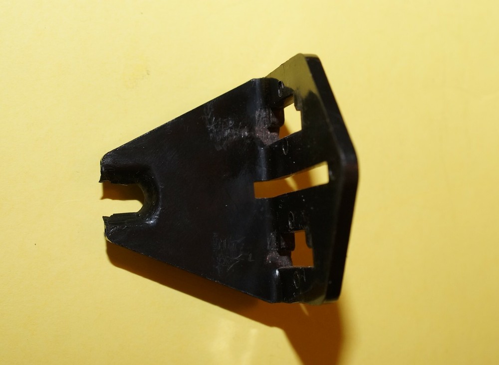 GE Buss Bars for a Multi-Meter Pack with insulator. {Copper} (New)