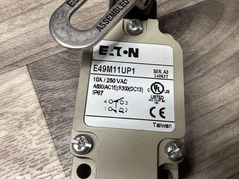 Eaton E49M11UP1 Switches #106M11-B