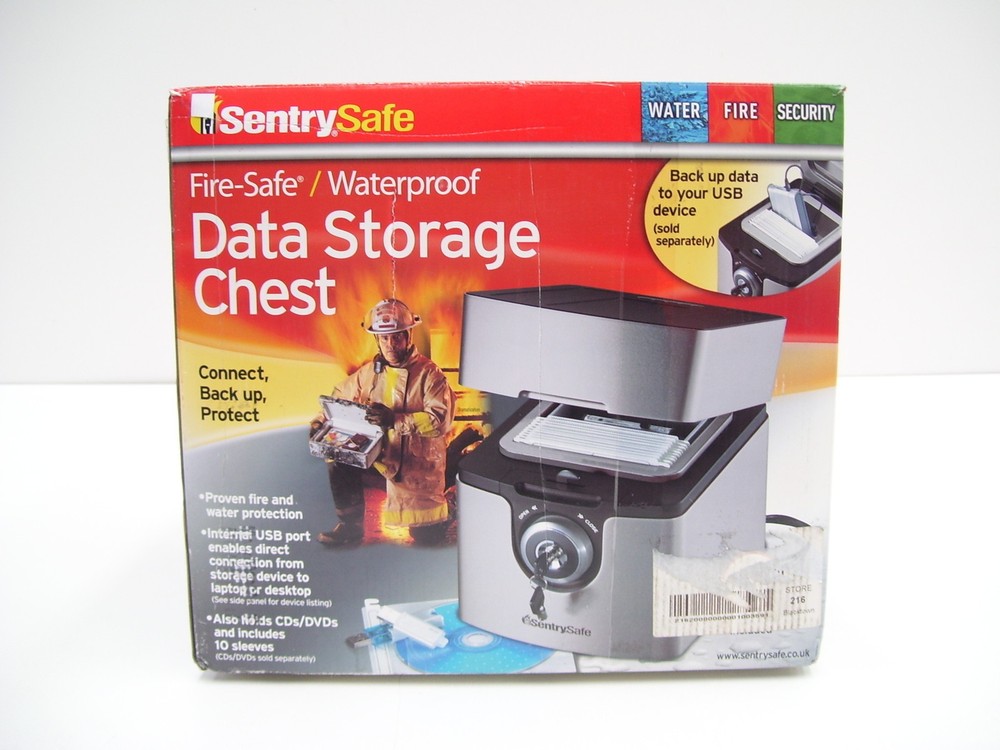SENTRY SAFE QA0121 FIRE-SAFE WATERPROOF DATA USB CD/DVD STORAGE CHEST SAFE