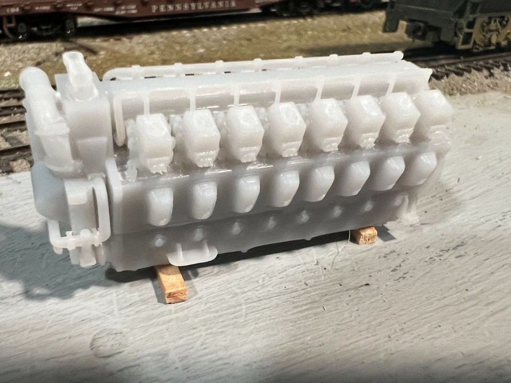 HO scale Alco 251 - 16 Cyl