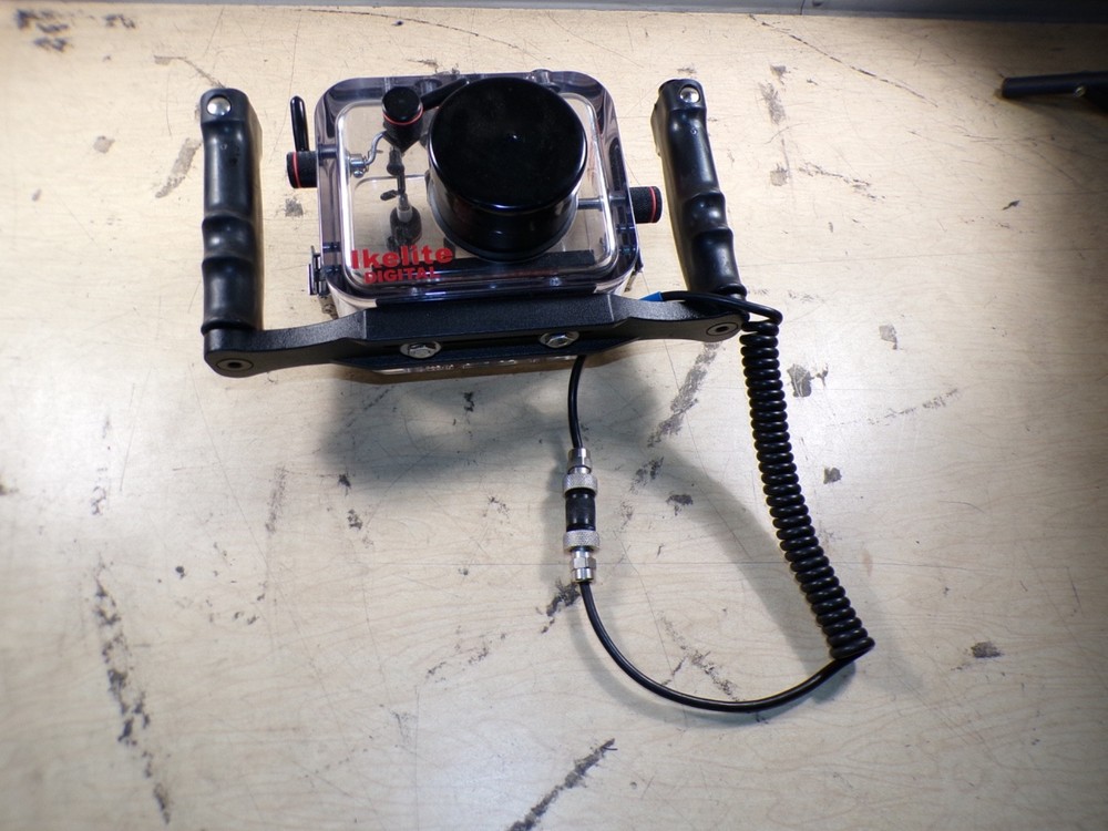 IKELITE UNDERWATER HOUSING DIGITAL