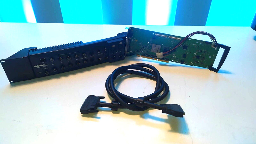Vintage PC Matrox PC DSXIO2000 editing card i/o +  BREAKBOX