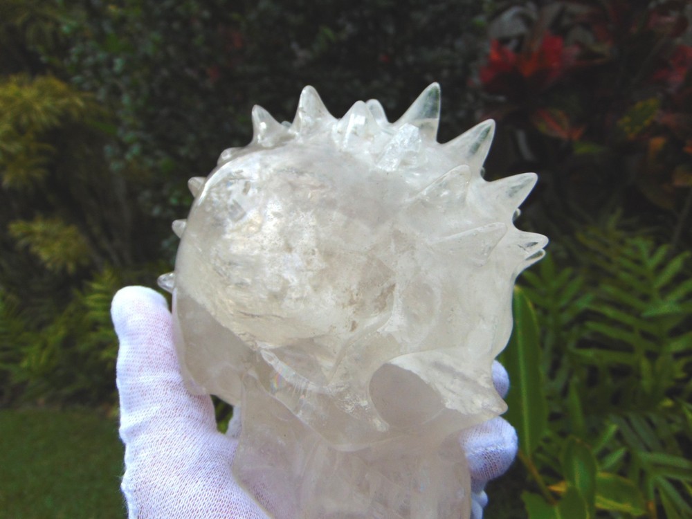 Quartz carved Skull from Skullis