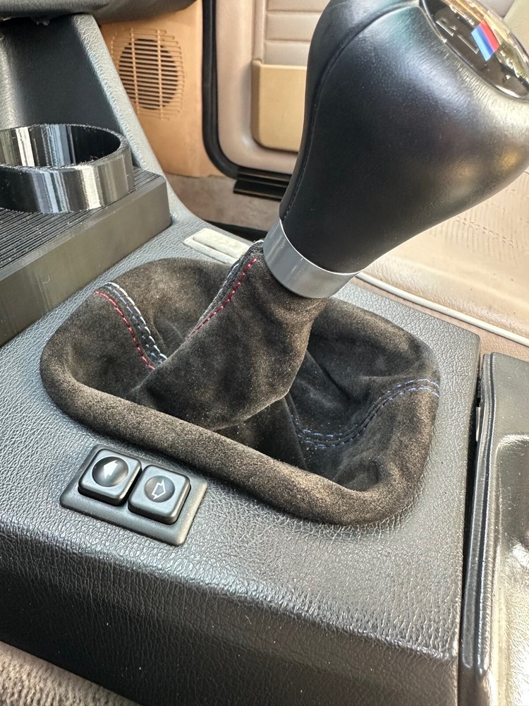*IMPROVED* Manual Shift Boot Ring Clip BMW E30 *Lifetime Warranty*