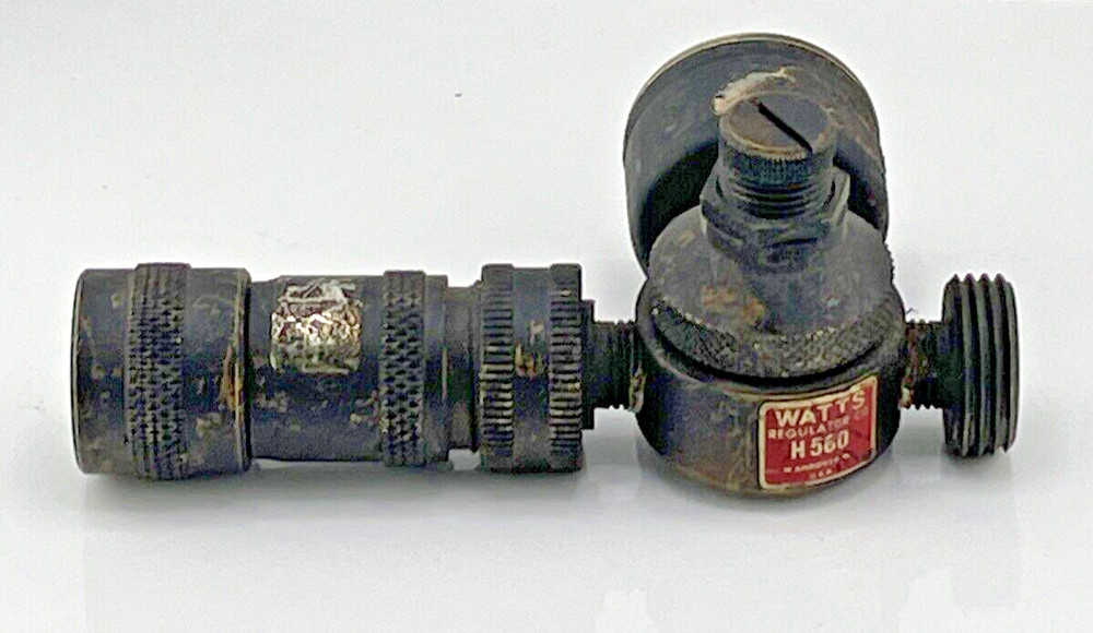 WATTS 1/4 H 560 MINI WATER PRESSURE REGULATOR - Untested As-Is (Brass w/ Gauge)