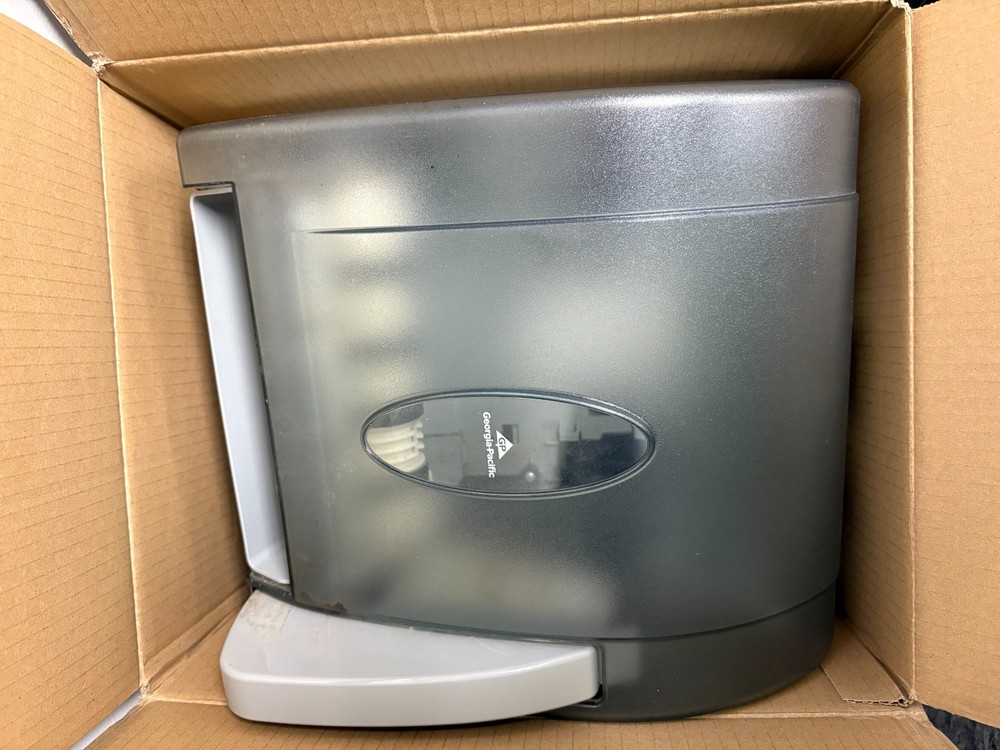 Georgia Pacific Push-Paddle Towel Dispenser