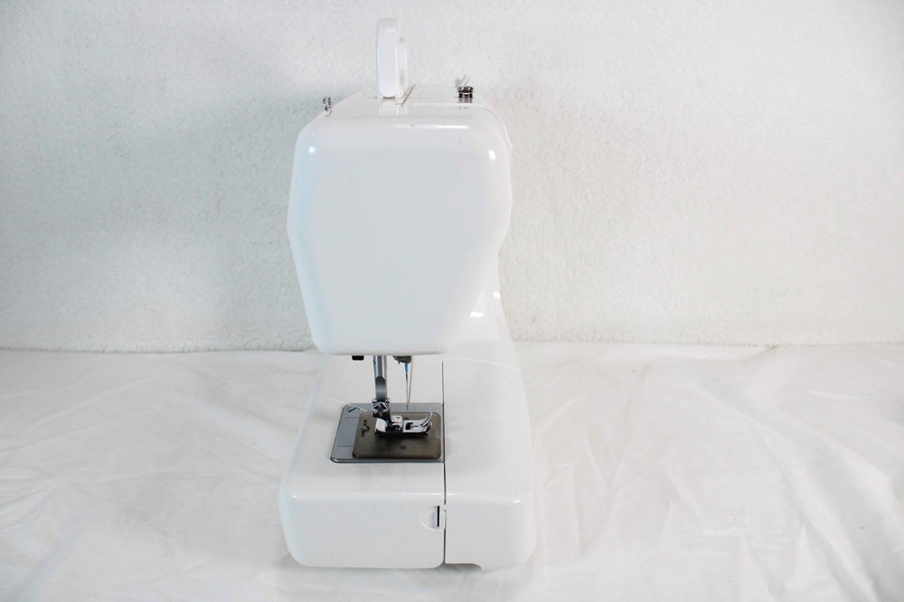 Janome HF107 Sewing Machine Compact Lightweight