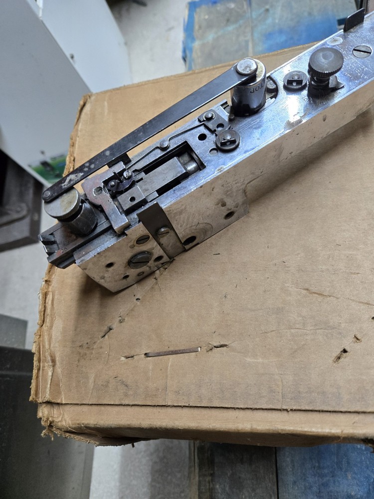 Acme Champion Stitcher Head