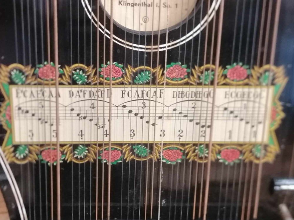 ARPA DA TAVOLO O CETRA