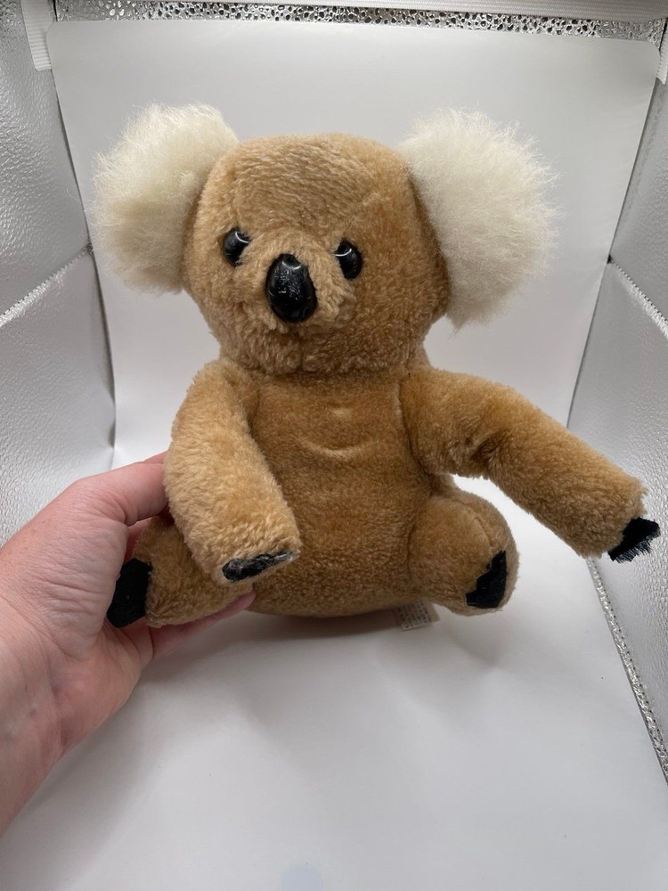 Vintage tan koala stuff animal
