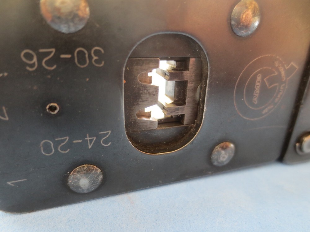 AMP 90202-2 * Hand Crimp Tool * (Missing the ratchet Spring)