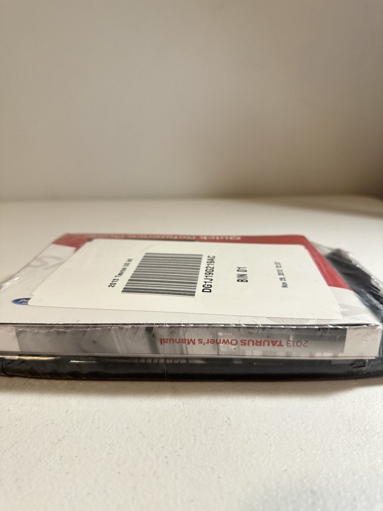 2013 Ford Taurus Owner's Manual Set