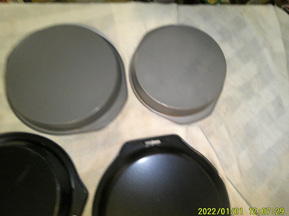 7 ISEF ROUND CAKE PIE PANS VARIOUS SIZES