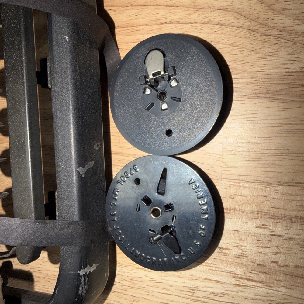 Antique 1940s Royal KMM Magic Margin Typewriter