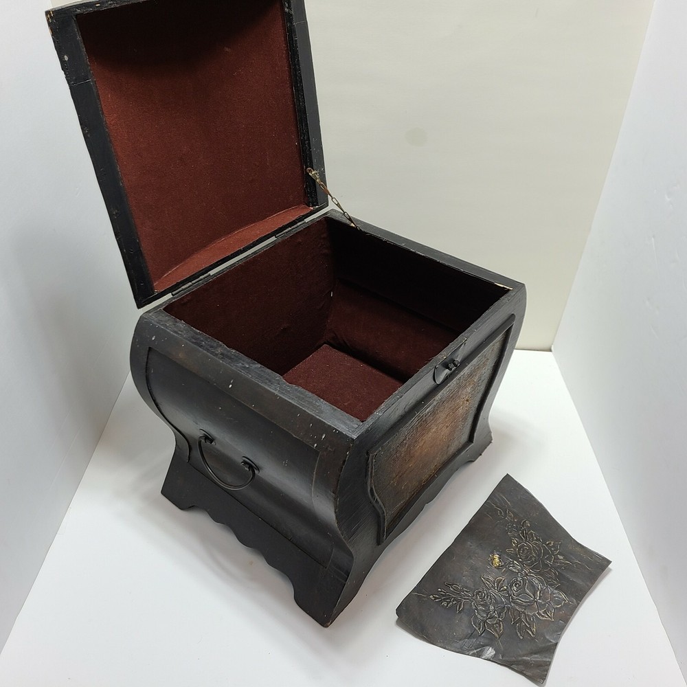 Antique Tabe Top Chest Copper Inlay