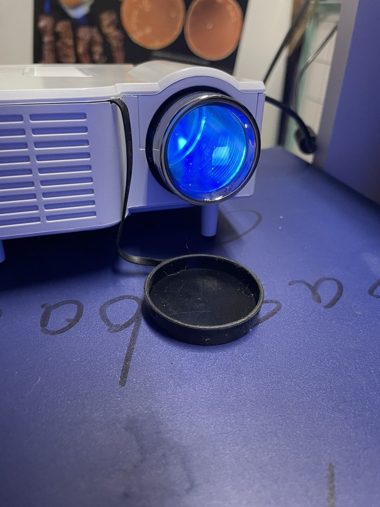 LED Projector LCD Image Style