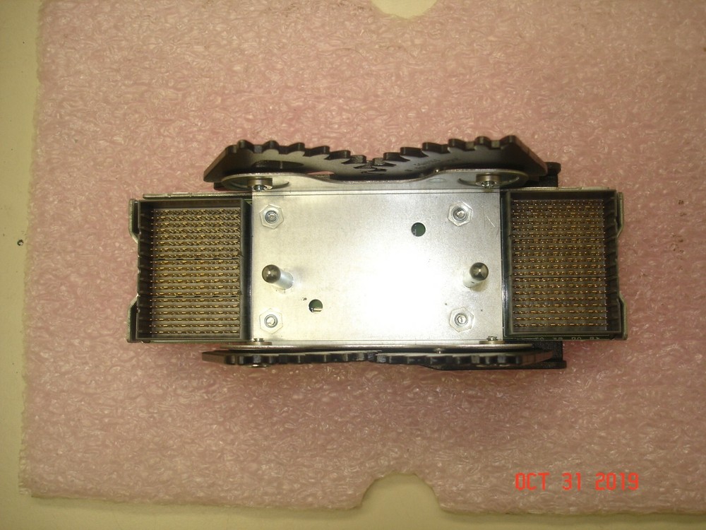 HP 631117-001 E5700 SERVER INTERPOSER MOD FOR U200 LFF STORAGE SYSTEM 620047-001