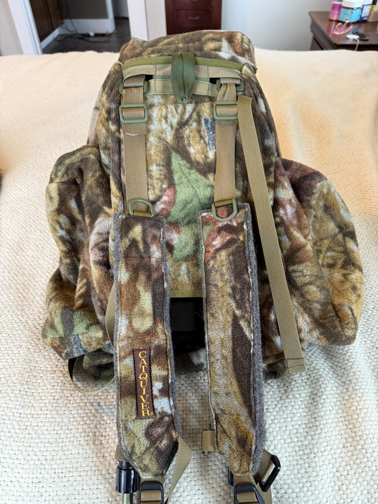 Rancho Safari Backpack Cat Quiver