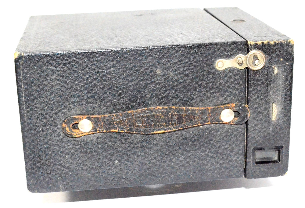 Kodak No. 2C Model A Brownie Box Camera- Shutter Works - READ DESCRIPTION