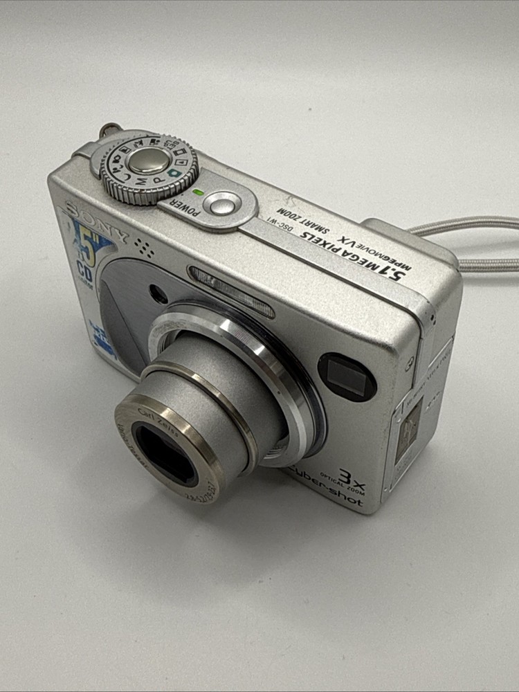 Sony Cyber-shot DSC-W1, CCD, Compact camera + 128MB MS *Please Read*