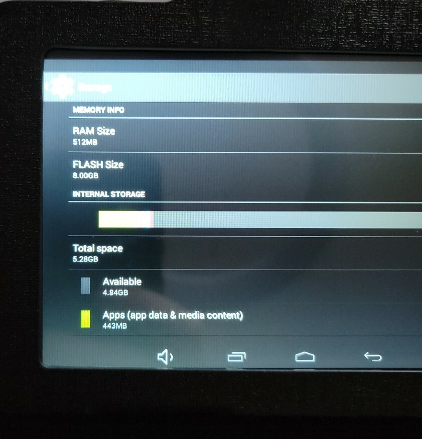 iView SupraPad 733TPC 8GB Black Tablet. Missing 1 key.